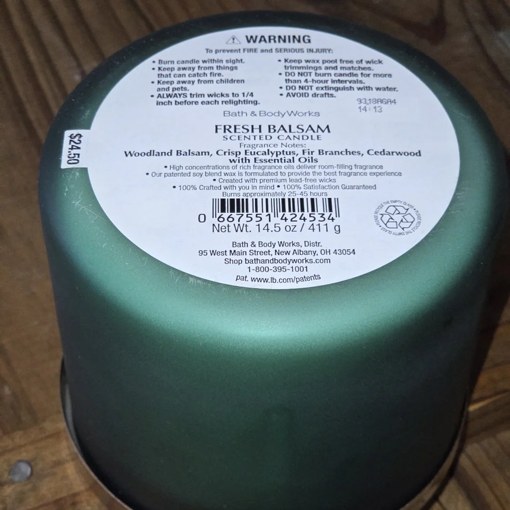 Bath & Body Works 14.5oz Fresh Balsam Candle.  NWT. - Picture 9 of 9